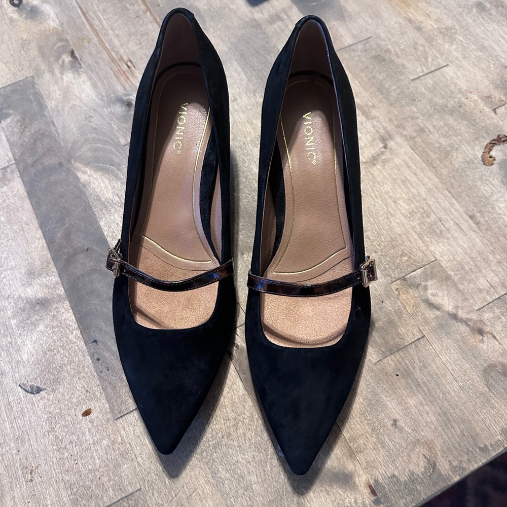 Vionic Minnie kitten heels tortoise strap 9.5 wide